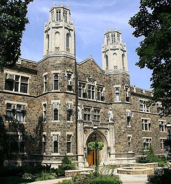 里海大学校园环境